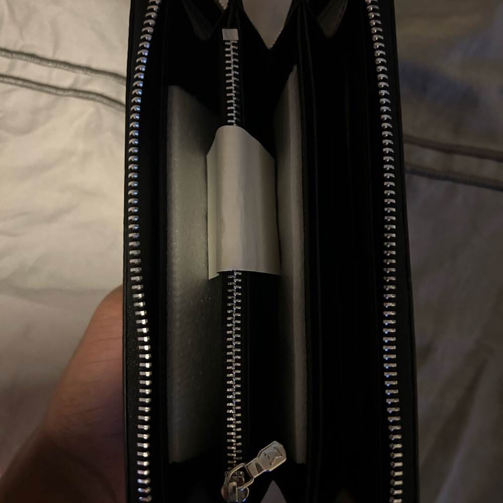 Lv Wallets - image 4